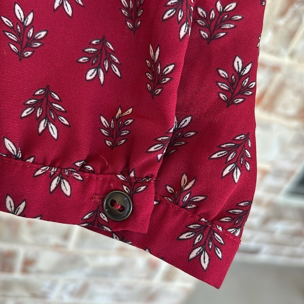 Signature Studio Plus Maroon Leaf Pattern Long Sl… - image 3